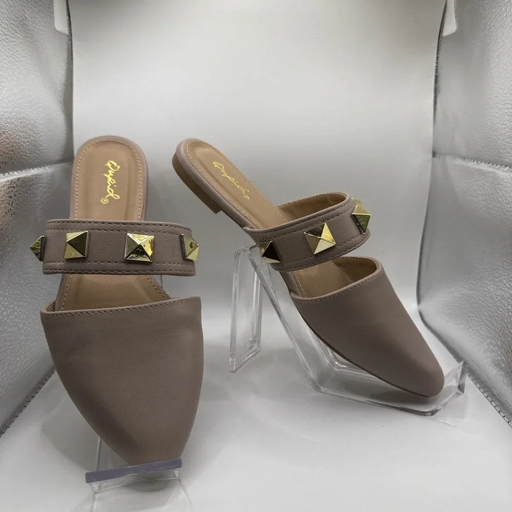 Qupid Slip On‎ Studded Mules Taupe / Tan New Size 6.5